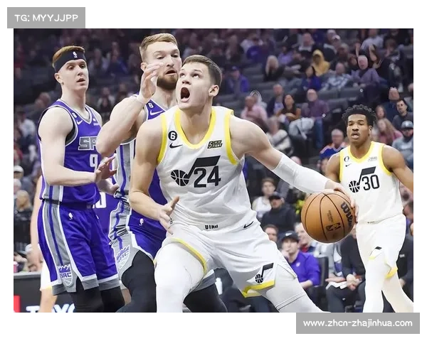 爵士凯斯勒季前赛展现策应能力，25分钟送8助攻